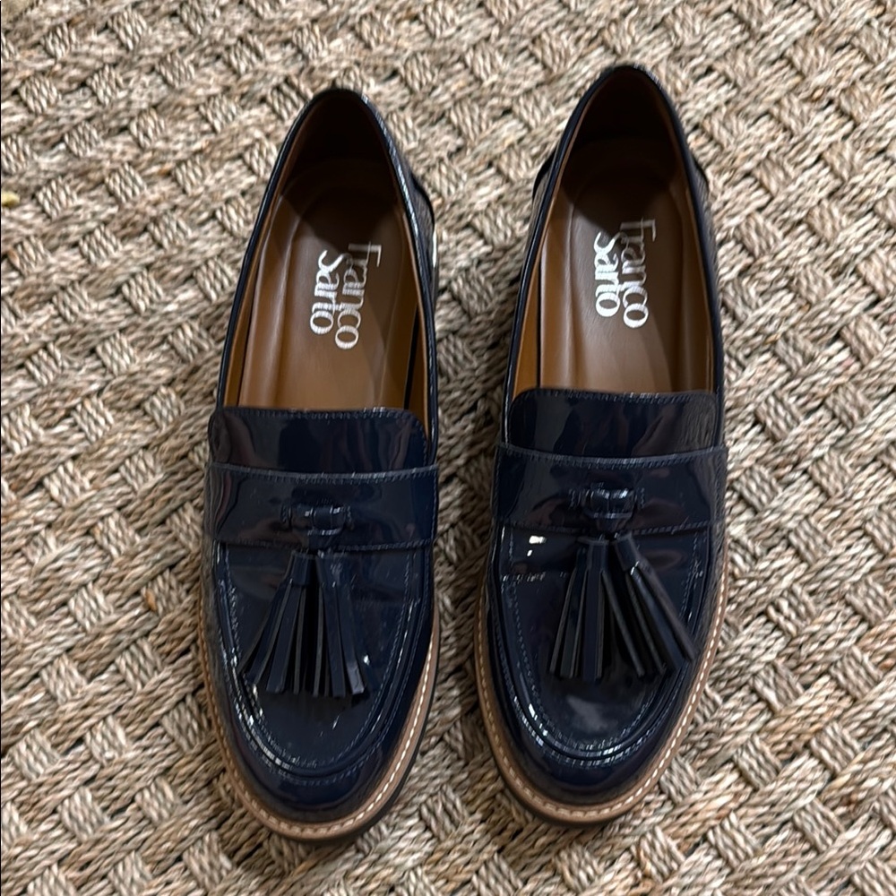 Franco Sarto Carolynn Navy Loafers with Tassels Size 6.5